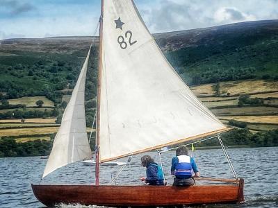 Pete and Heather Smith in their Hamble Star