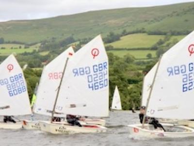 Racing Optimists at Llangorse